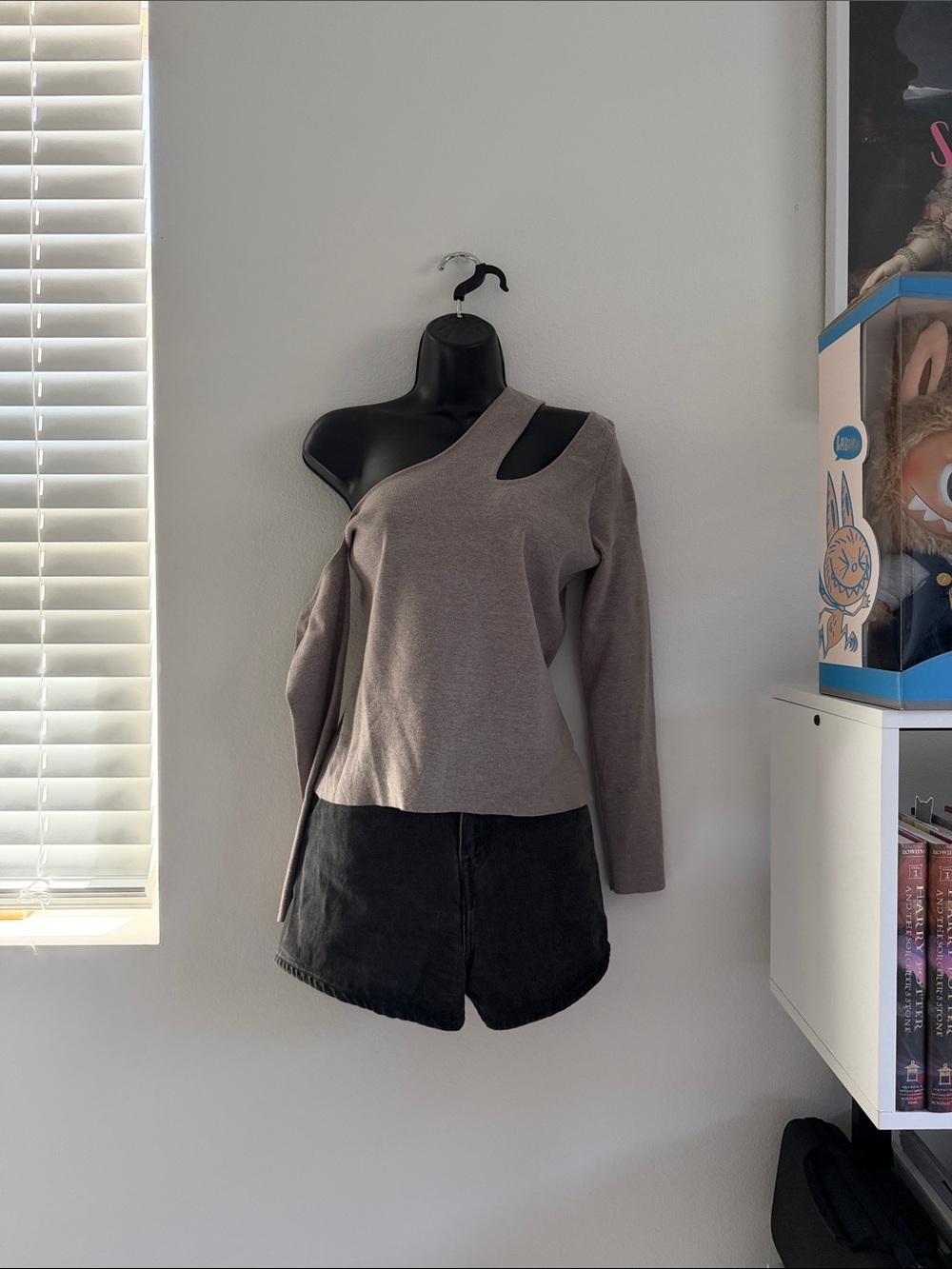 Cider One-Shoulder Cutout Long Sleeve Top in Taupe